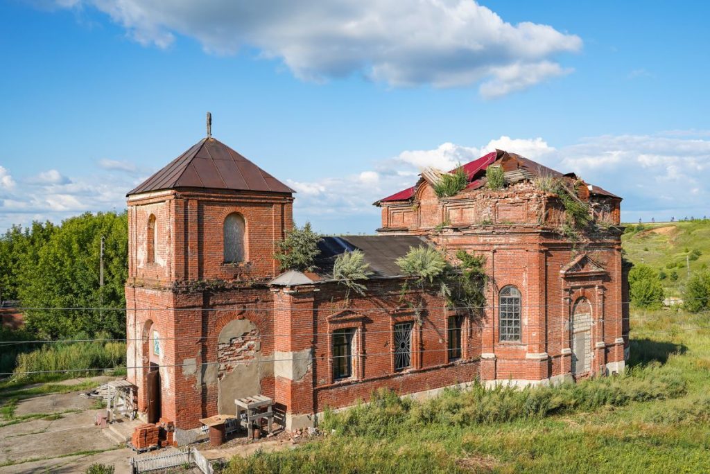 Церковь Илии Пророка в Соболеково, Нижнекамск, фасады. Автор фотографии:Гульгена. Снято: 1 августа 2023 года.